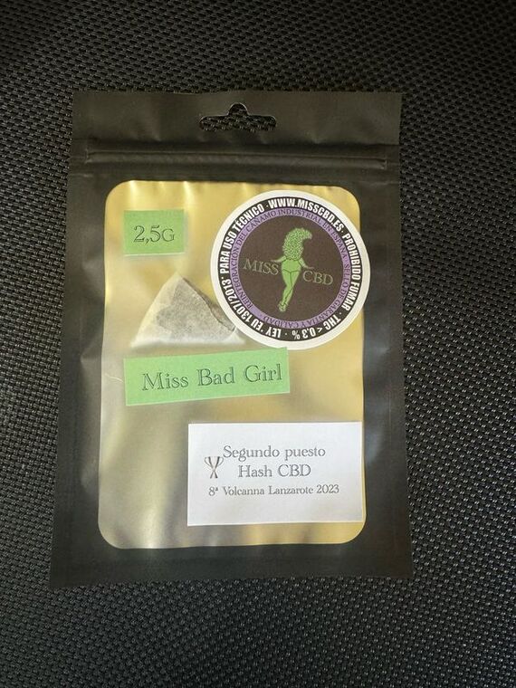 MISS BAD GIRL 🏆 2 PUESTO 8 VOLCANNA 2023 35 % DE HASH CBD